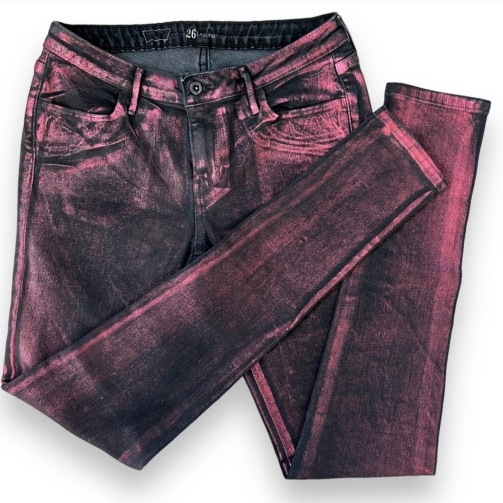 Levi's pink/black metallic jeans, size 26
